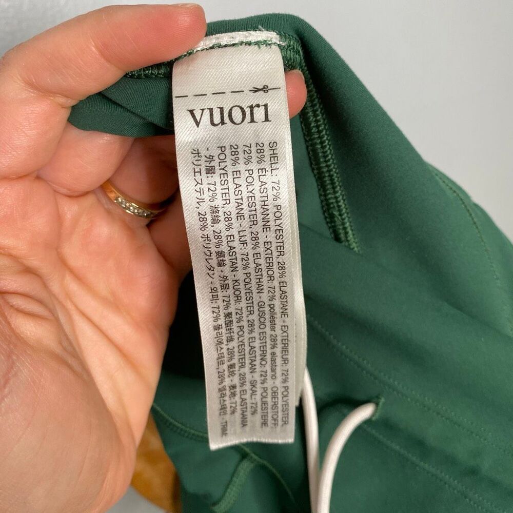 Vuori Daily Piped Biker Shorts Small - Picture 5 of 7